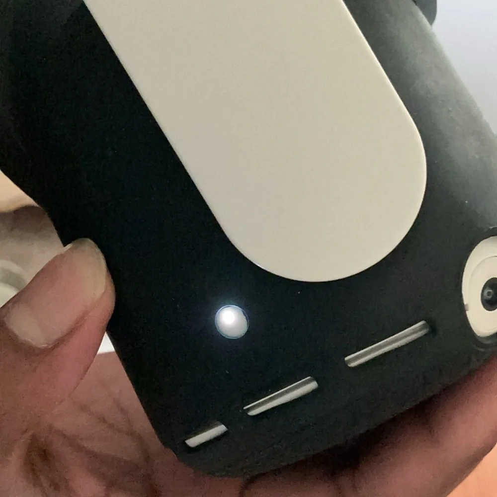 Oculus VR Headset with Controllers - Black and White